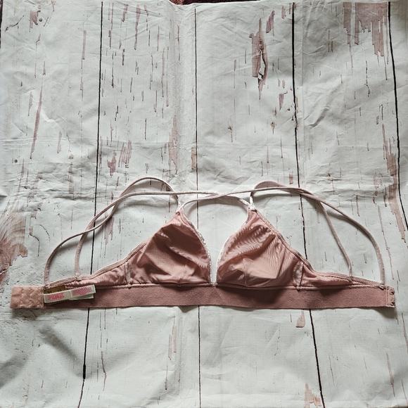 NWTS Victoria's Secret Pink Velvety Soft Bralette Size Small - Picture 3 of 7